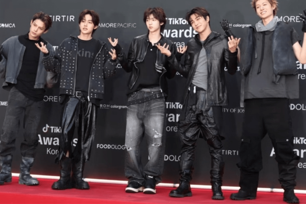 CORTIS K-pop group December 2025 brand ranking nineteenth targeted fan activity spike