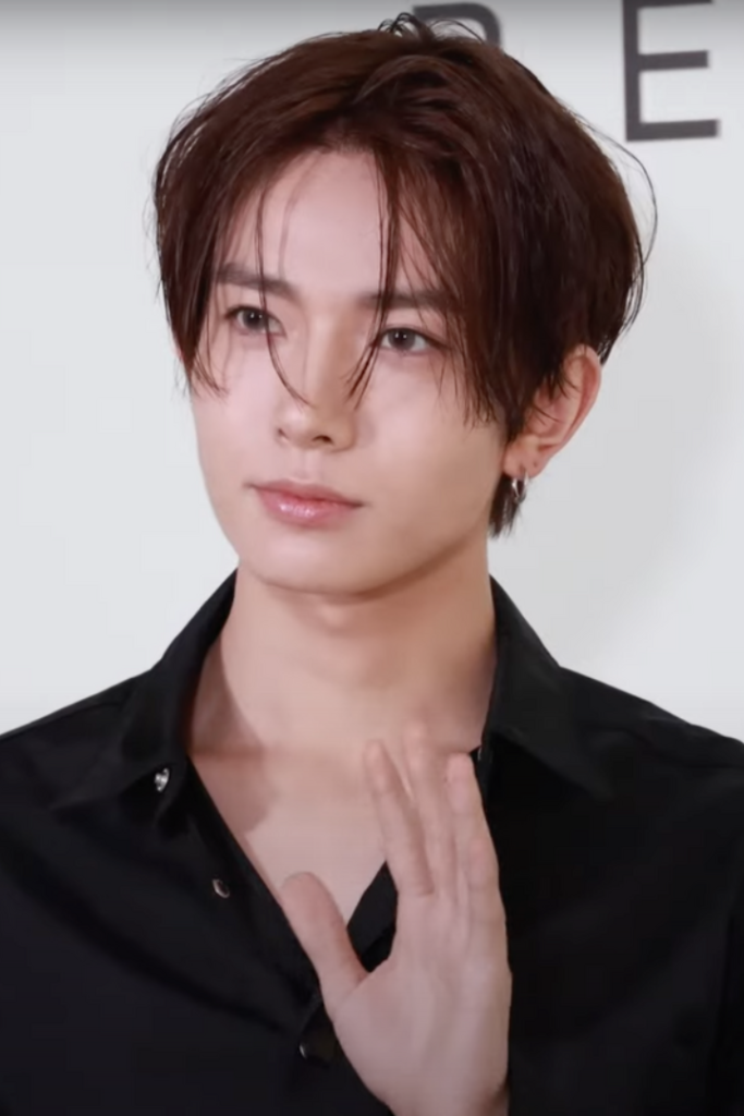 ENHYPEN Heeseung stable live vocals during 2025 performance