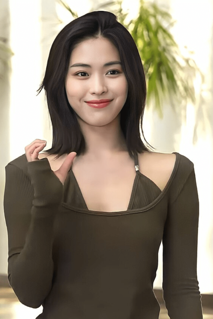 ITZY Ryujin Shin Ryujin cool girl visual queen 2025