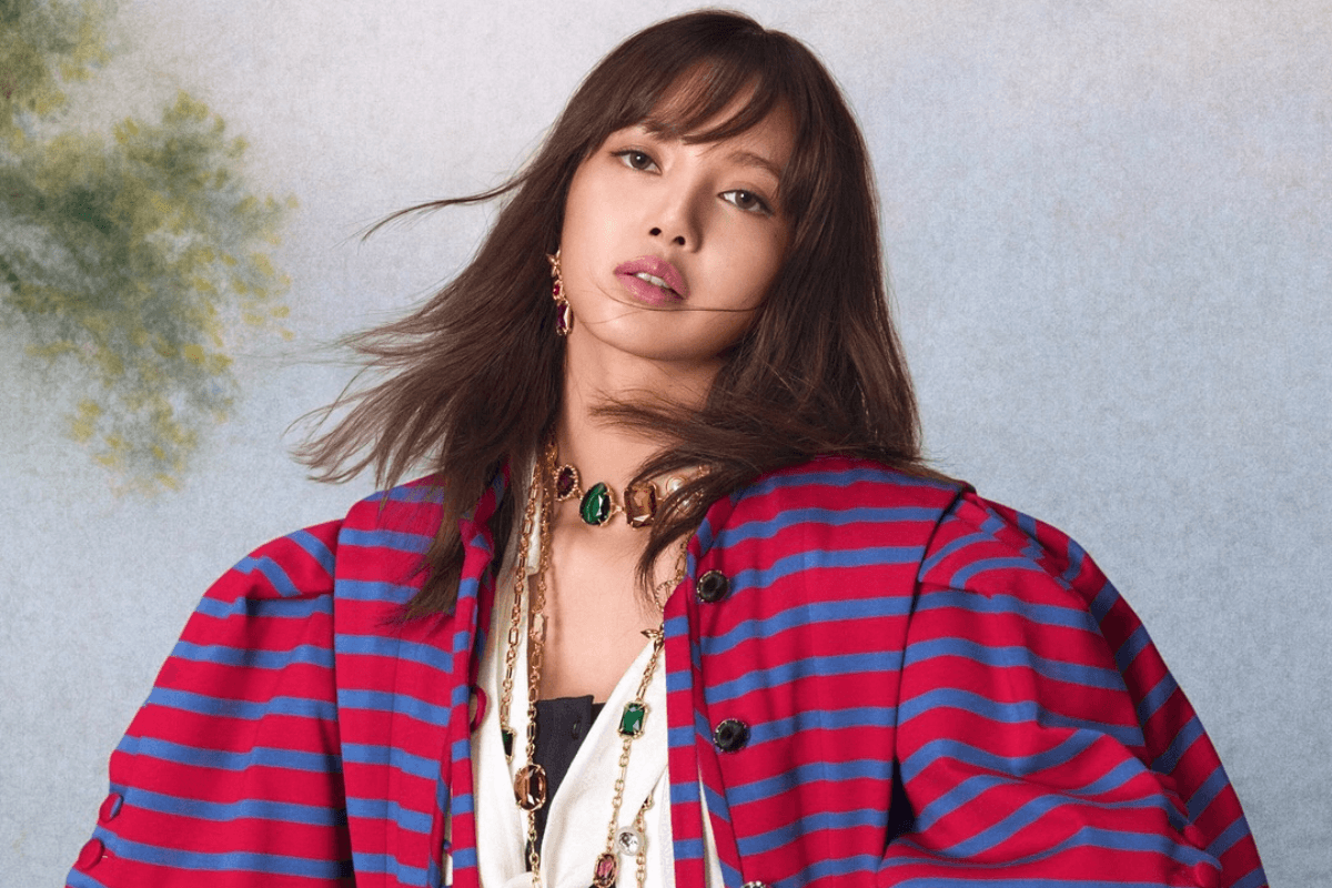 Read more about the article Lisa (BLACKPINK)- Complete Profile, Facts & Social Image