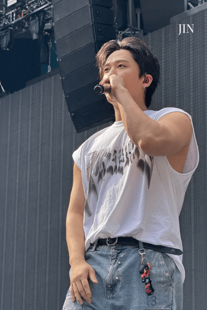 Changbin SPEARB 3RACHA main rapper producer Stray Kids 9th anniversary 198 KOMCA credits 2025