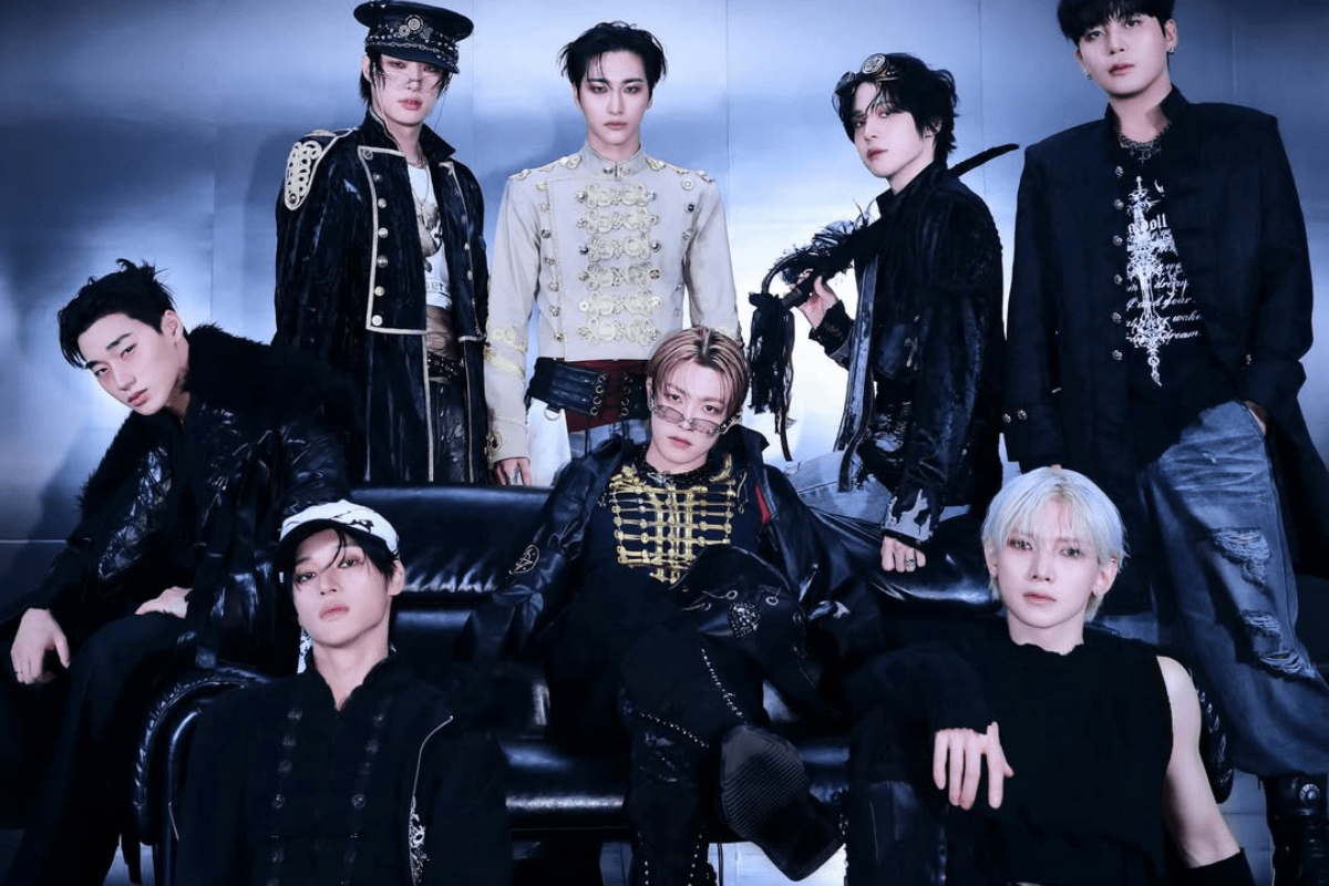 Read more about the article ATEEZ Kills the 7-Year Curse with ‘Golden Hour: Part 4’ 2026