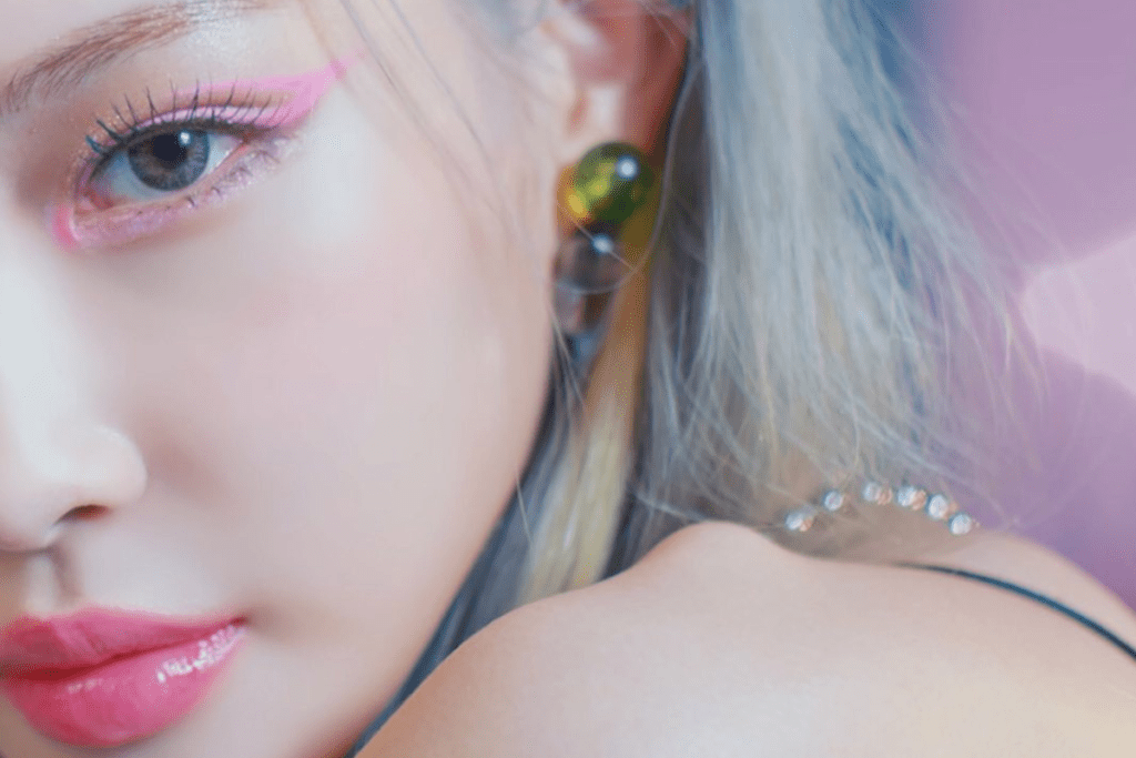 CHUNGHA Save Me birthday teaser