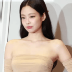 Jennie (BLACKPINK) poll option for face of K-pop 2026 prediction