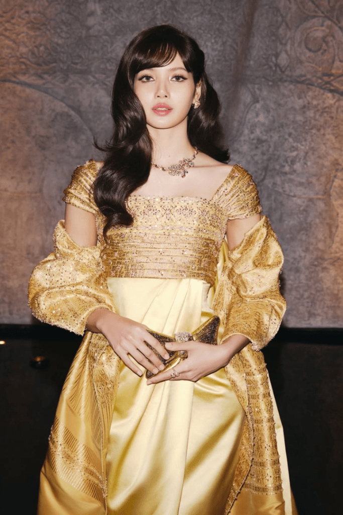 BLACKPINK Lisa posing for her new Netflix project