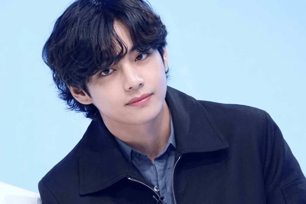 Read more about the article BTS V TikTok 2026: Verified Debut, ARMY Is Spiraling Over The Handle