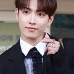 hongjoong ateez best kpop leader 2026