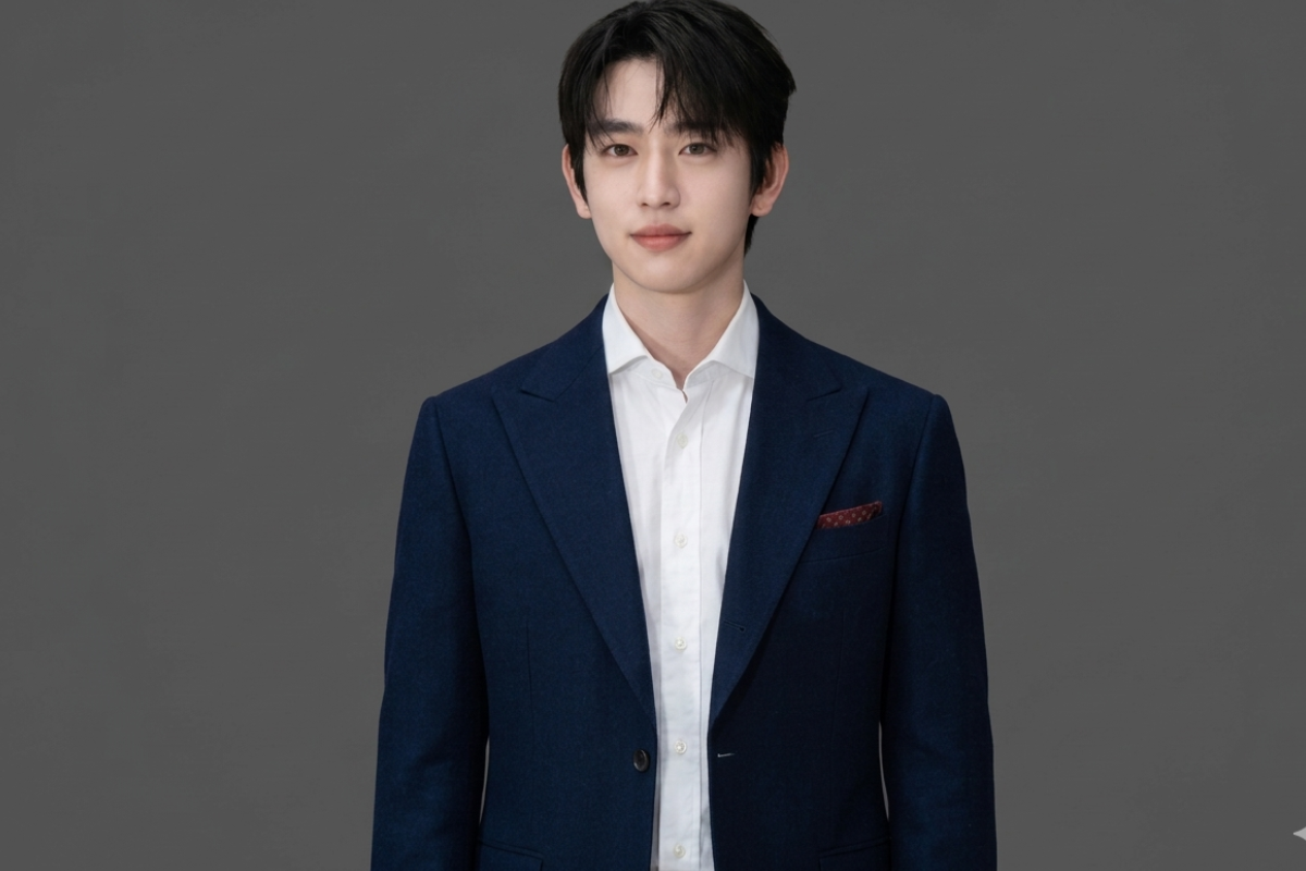 Read more about the article JINYOUNG (GOT7)—Complete Profile, Facts & Social Image