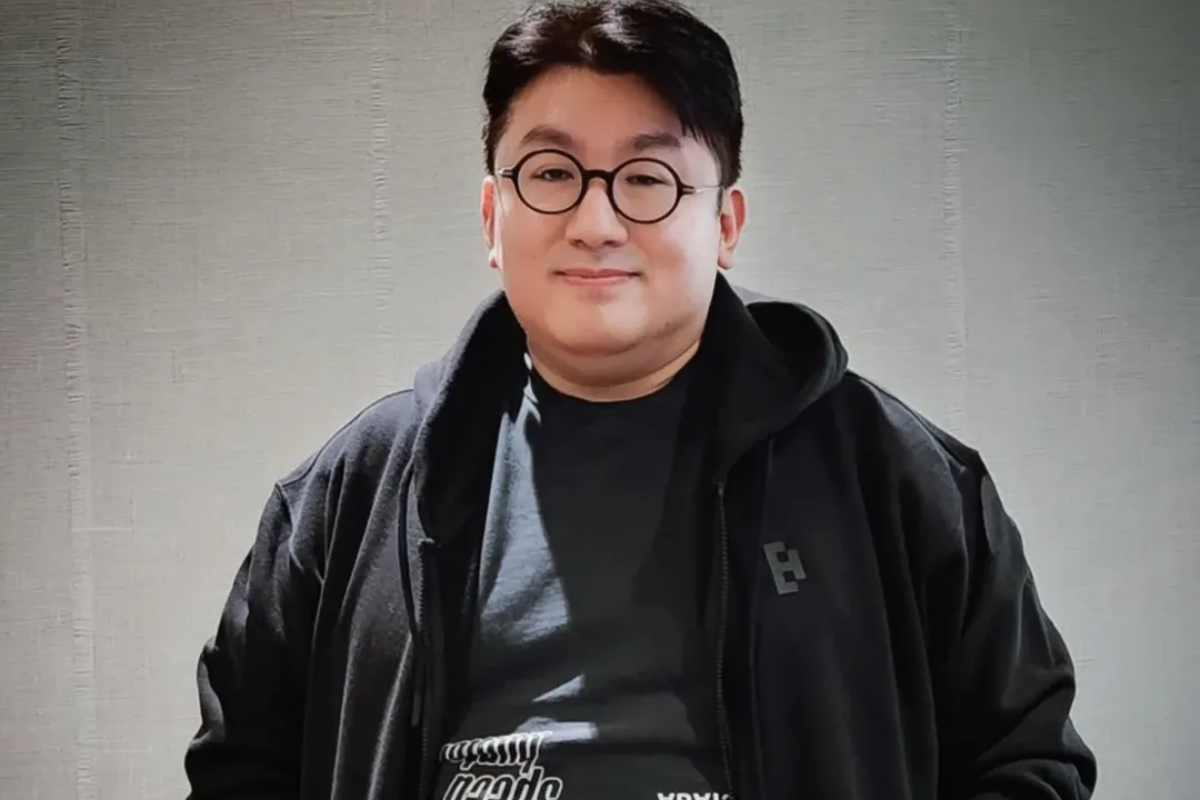 Read more about the article HYBE’s Chairman Bang Si Hyuk’s Travel Ban: U.S. Trip Request Update