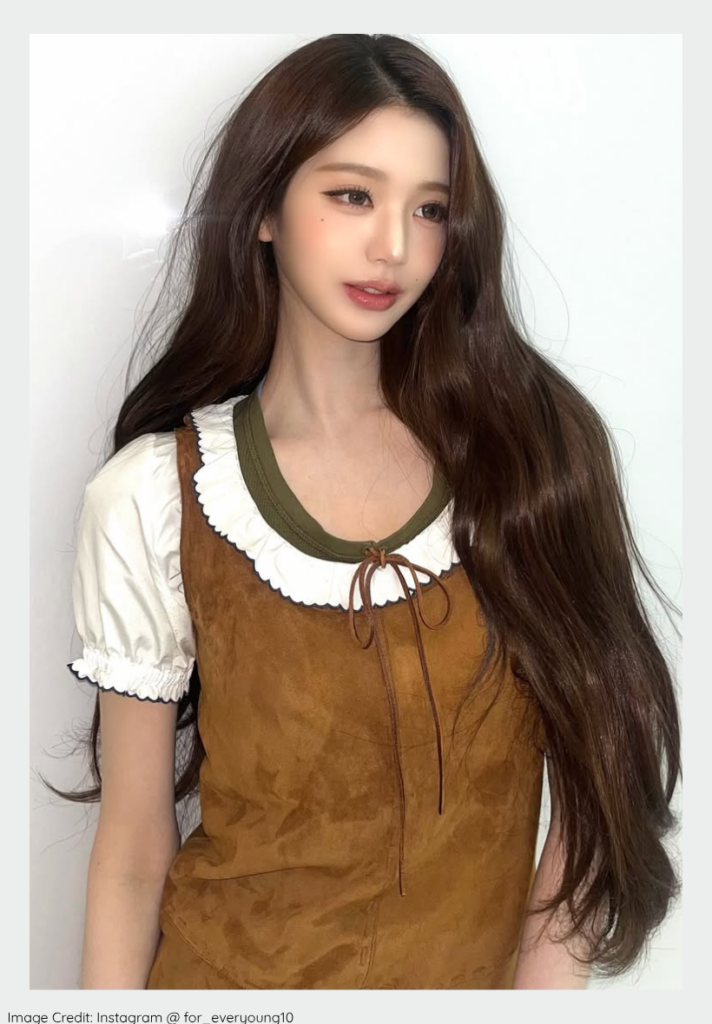 Jang Wonyoung of IVE at a 2026 high-end fashion brand event.