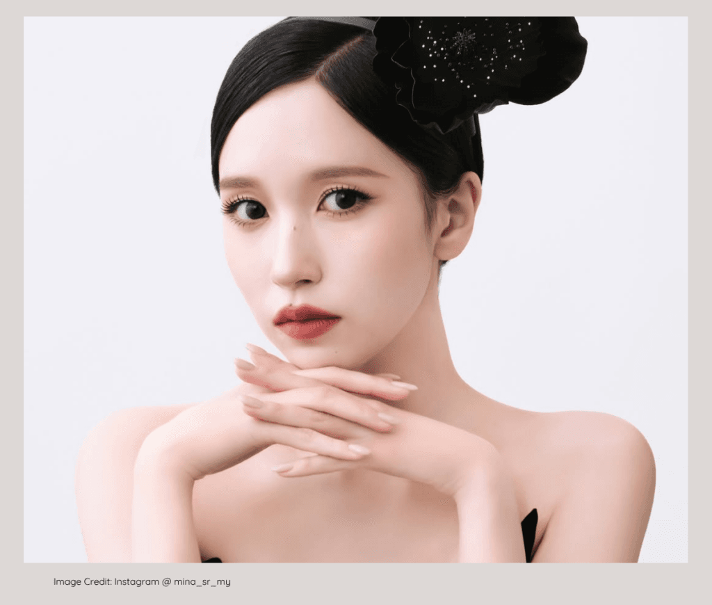 TWICE Mina looking graceful, raised by a wealthy orthopedic surgeon father