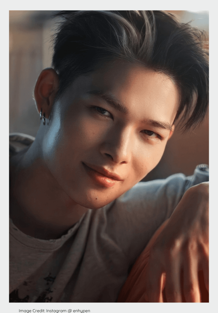 ENHYPEN dancer Ni-ki, an rising star with incredible K-pop idol visuals.