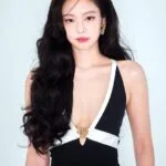jennie blackpink kpop it factor 2026 human chanel icon star